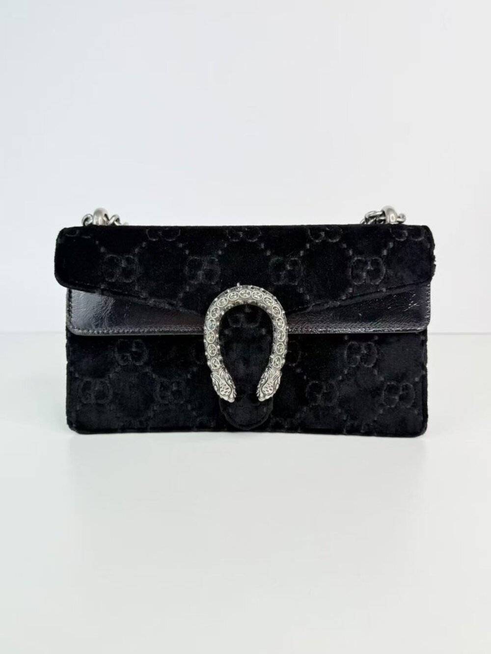 Gucci Dionysus Small GG Velvet Crystal Tiger Head Chain Black Shoulder Bag